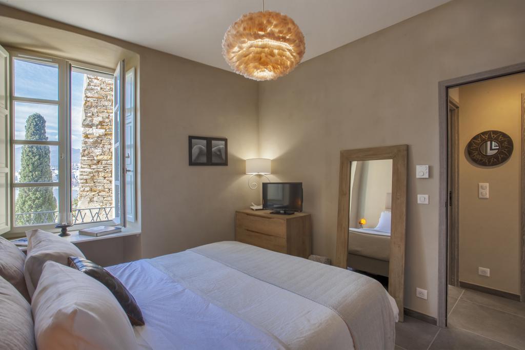 U Palazzu Ghejenuvese Apartamento Bastia  Exterior foto